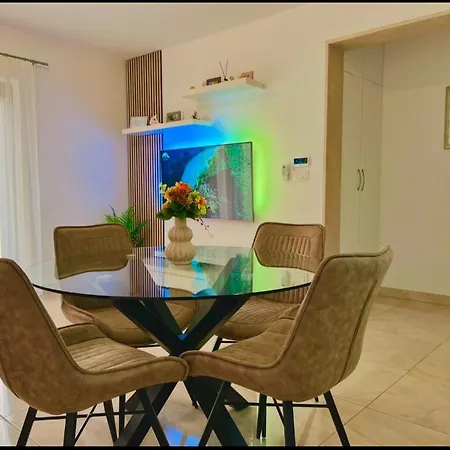 Apartment Ivelic *
