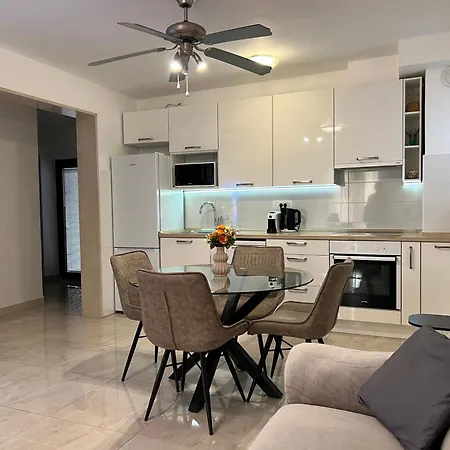 Ivelic Apartamento *