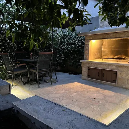 Ivelic Apartamento Supetar